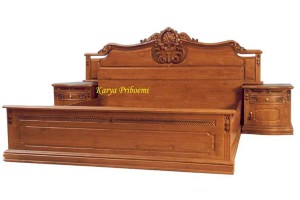 Tempat Tidur Kerang Jati