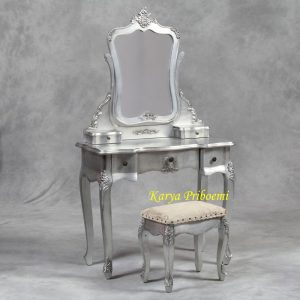 Meja Rias Ukir Silver