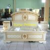 Tempat Tidur Ukir Duco